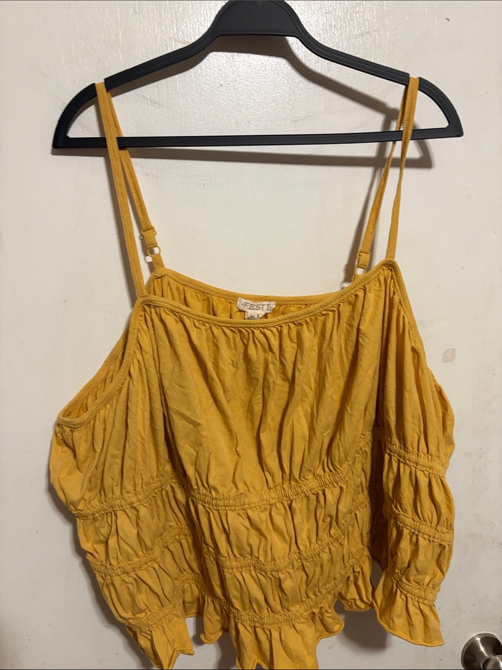 Torrid festi Yellow Off-Shoulder Smocked Women's Top